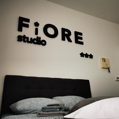Fiore Self Check-In โอซีเยก ภายนอก รูปภาพ